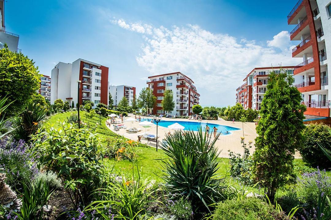Panorama Marina Fort Beach - Premium Apartments Sea Viev Свети Влас Екстериор снимка