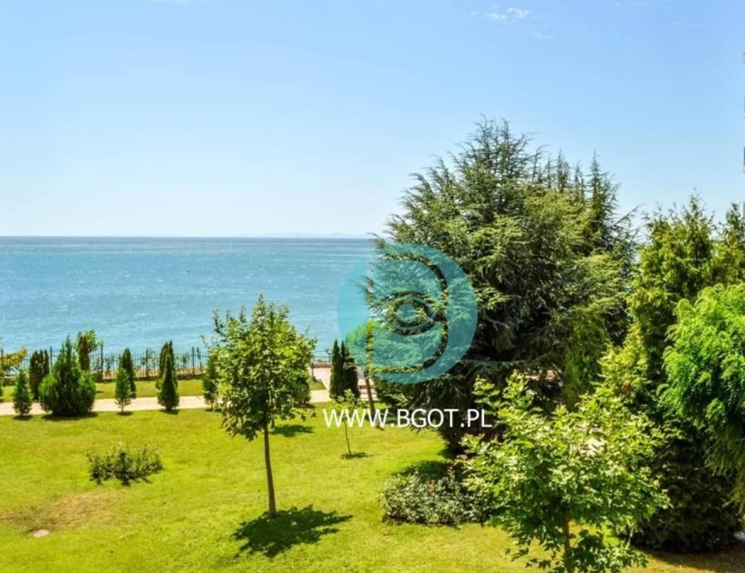 Panorama Marina Fort Beach - Premium Apartments Sea Viev Свети Влас Екстериор снимка