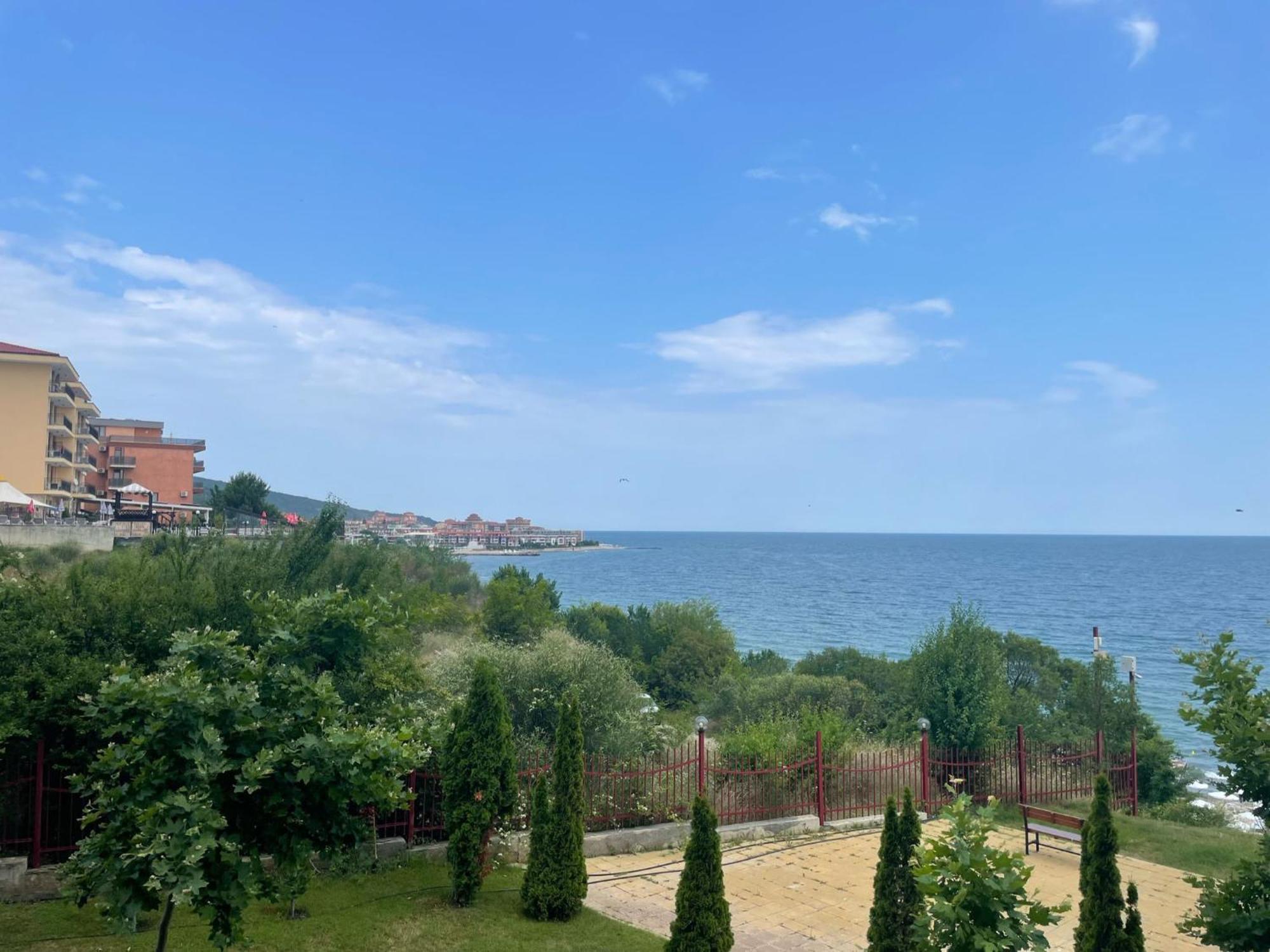 Panorama Marina Fort Beach - Premium Apartments Sea Viev Свети Влас Стая снимка