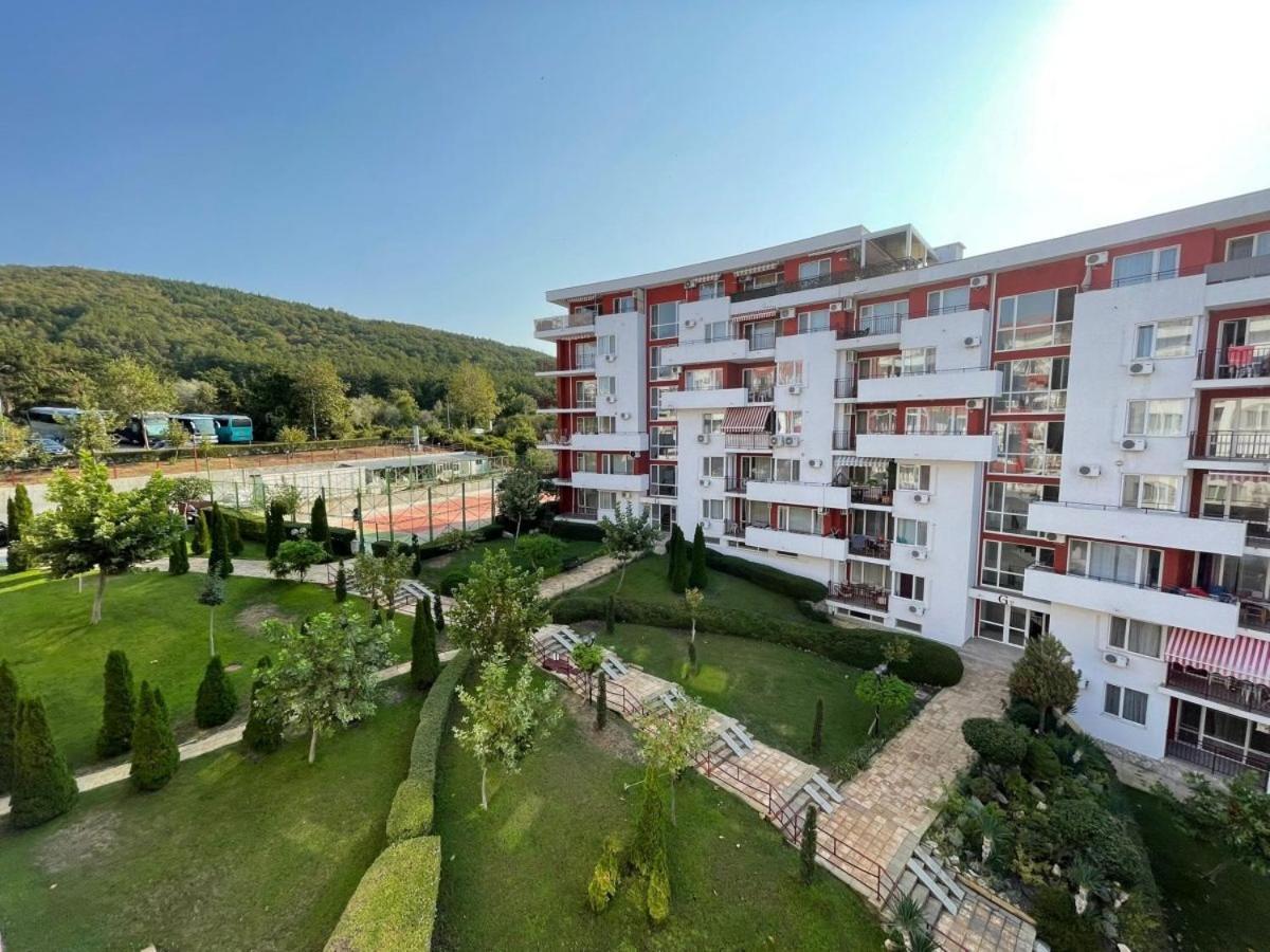 Panorama Marina Fort Beach - Premium Apartments Sea Viev Свети Влас Стая снимка