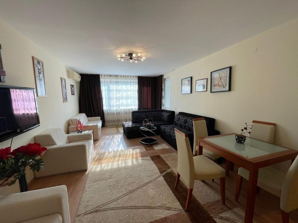 Panorama Marina Fort Beach - Premium Apartments Sea Viev Свети Влас Стая снимка