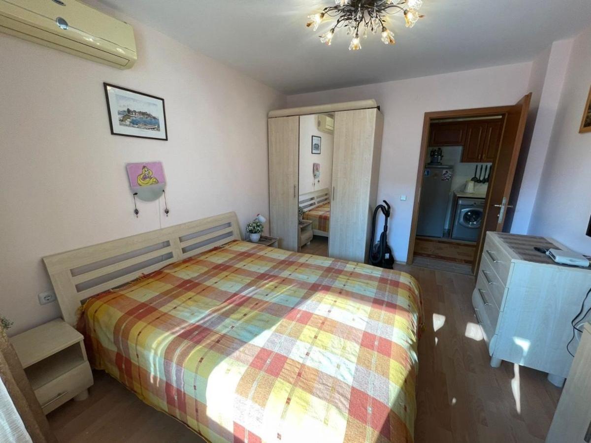 Panorama Marina Fort Beach - Premium Apartments Sea Viev Свети Влас Стая снимка